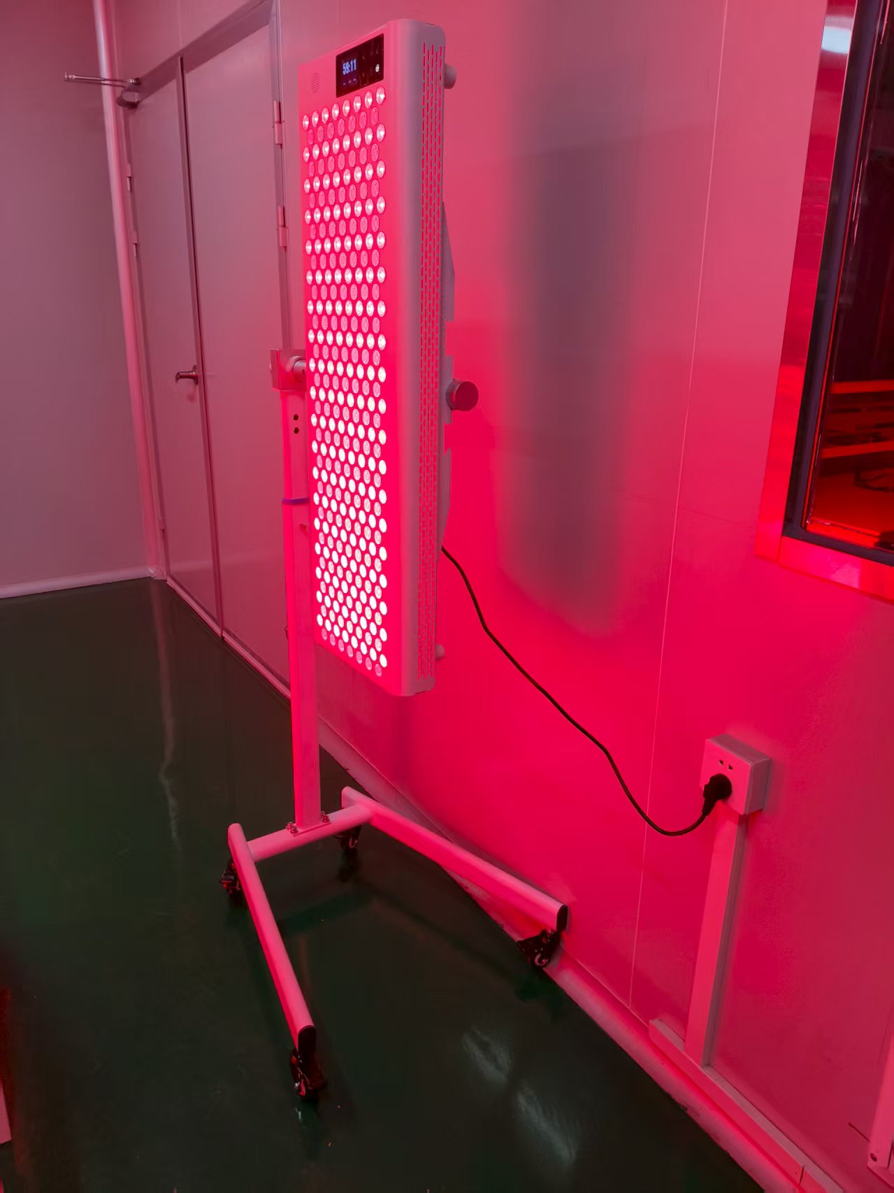 Multi-five red Light Therapy Panel Stand